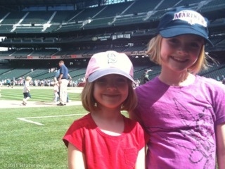 They kinda look like...ahhh...dancers in baseball caps.