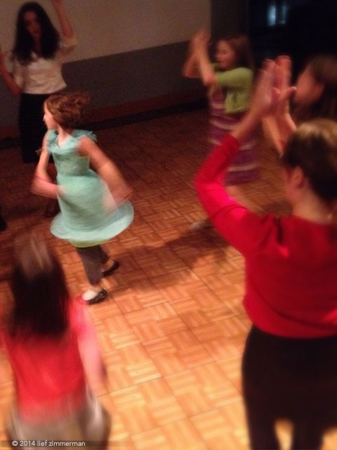 I didn't know Mermaids can dance?!