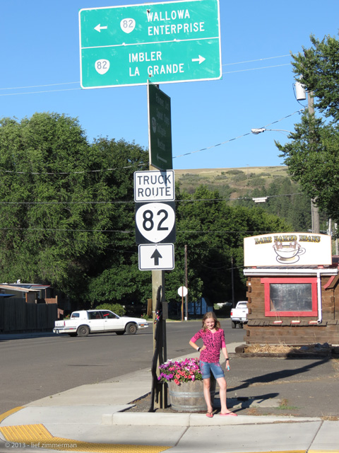 LaGrande - Thattaway.